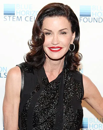 1384987384_janice dickinson 441