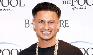 1385154712_pauly d 178