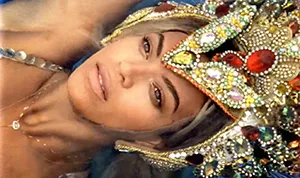 1387036094_beyonce new video_4
