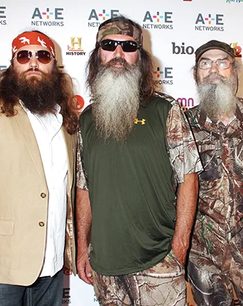 1388588744_duck dynasty moving on willie korie robertson_3