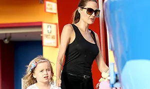 1389109506_angelina jolie vivienne pitt 178