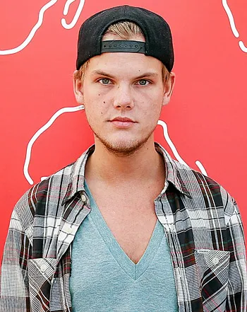 1389633065_avicii 441