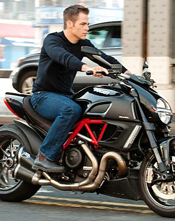 1389734822_chris pine 441