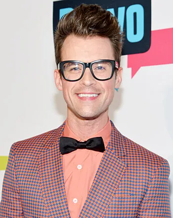 1391197436_brad goreski 441
