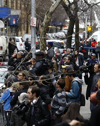 1391384161_philip seymour hoffman apartment_3