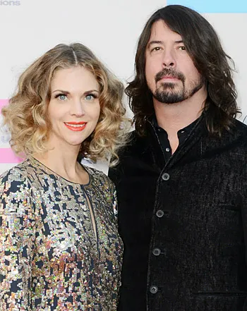 1392233212_dave grohl jordyn blum 441