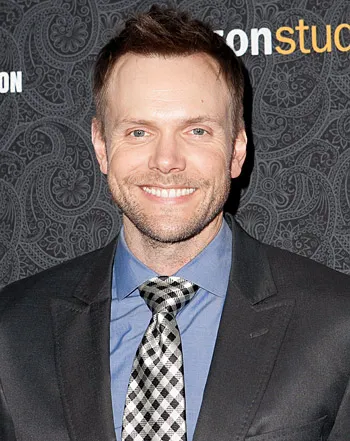 1392393983_joel mchale 441