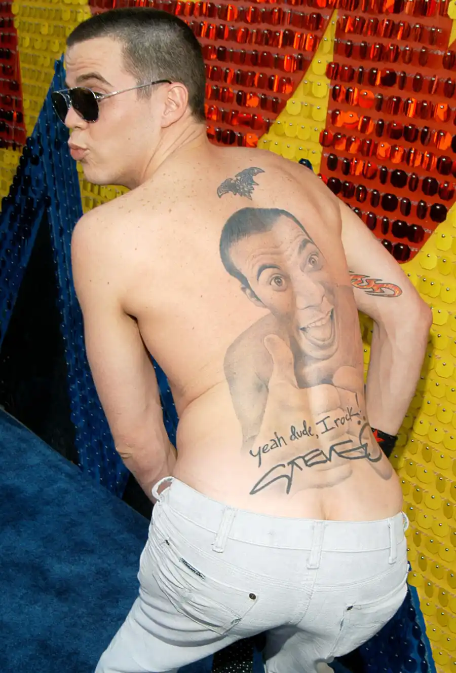 1392403681_steve o zoom