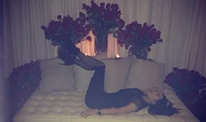 1392477228_kim kardashian kanye valentine flowers_4