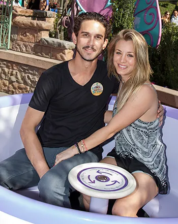 1392586414_ryan sweeting kaley cuoco_3