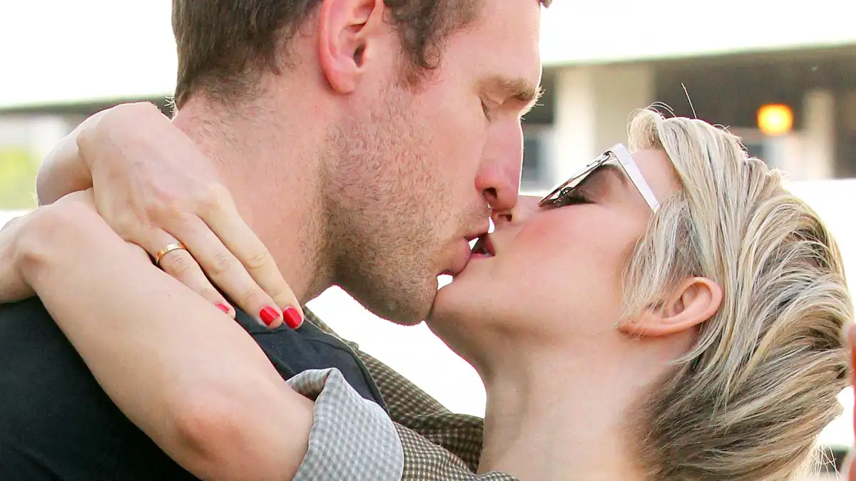 Julianne Hough and Brooks Laich