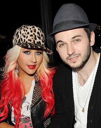 1393015072_154779025_christina aguilera matthew rutler 350