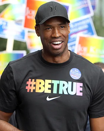 1393184602_jason collins brooklyn nets gay basketball_3