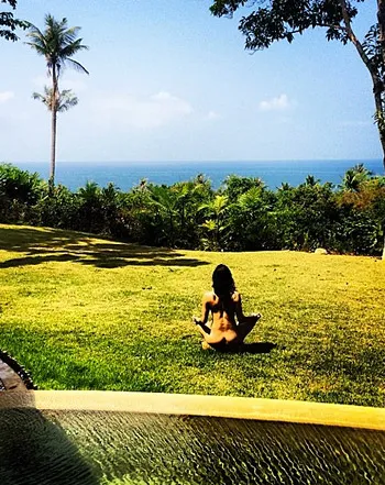 1393434095_michelle rodriguez 441