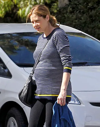 1393531618_jenna fischer 441