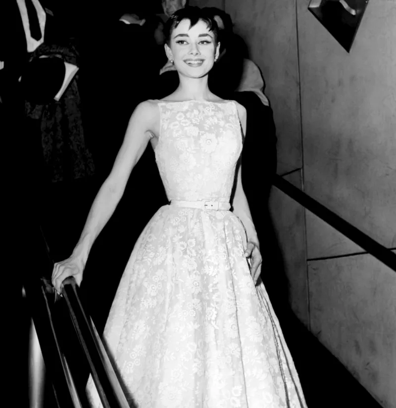 1393624764_138364617_audrey hepburn zoom