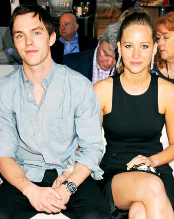 1394219756_145295100_nicholas hoult jennifer lawrence 350