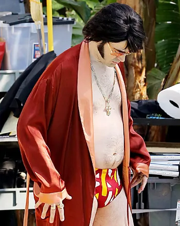 1394220044_ron livingston 441