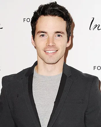 1394550379_ian harding 441