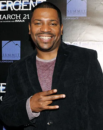 1394635544_mekhi phifer 441