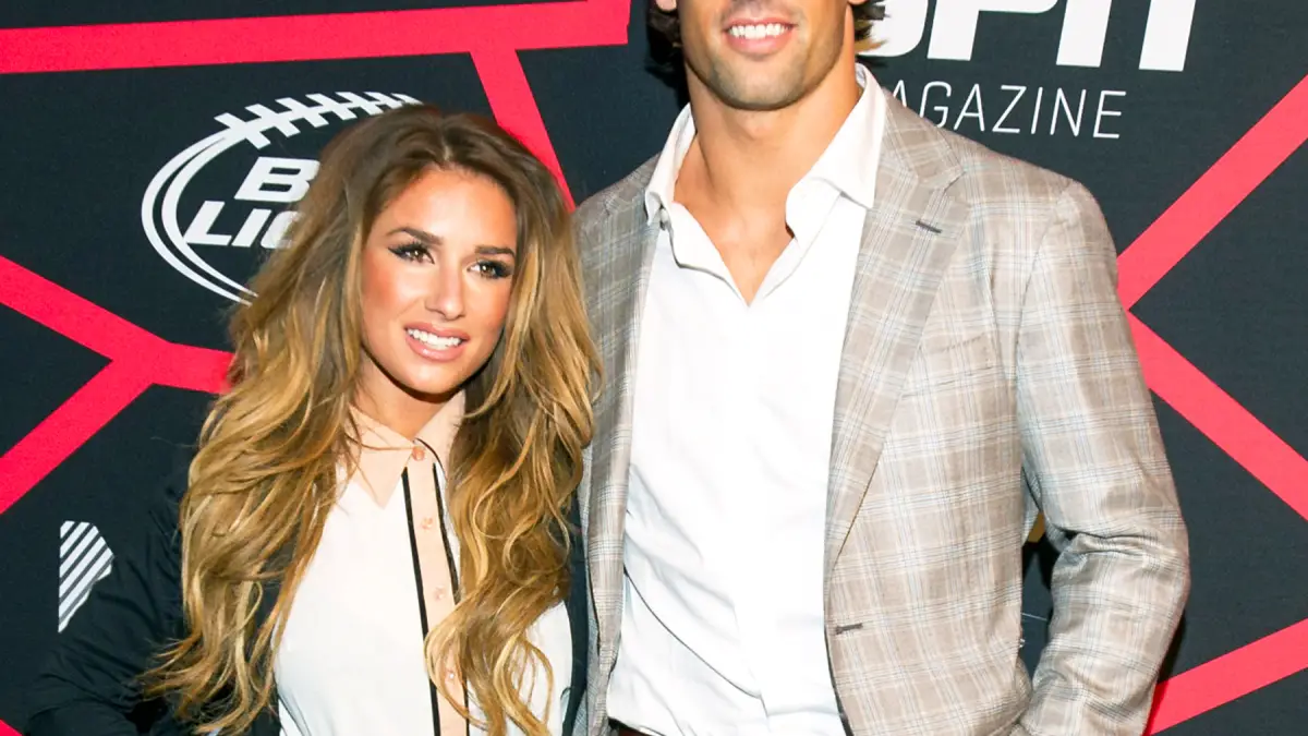 Jessie James and Eric Decker