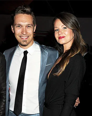 1395501786_isaac hanson v