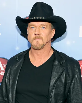 1395871597_454989577_trace adkins 350
