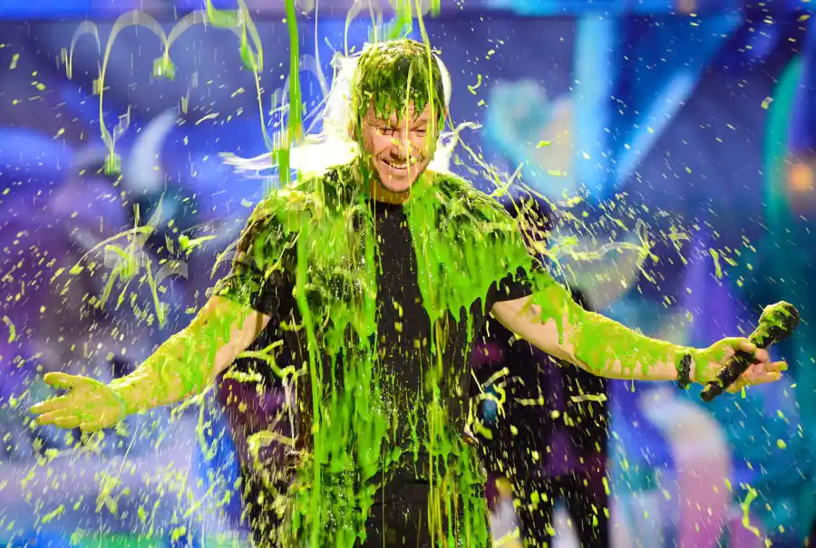 1396189260_mark wahlberg z