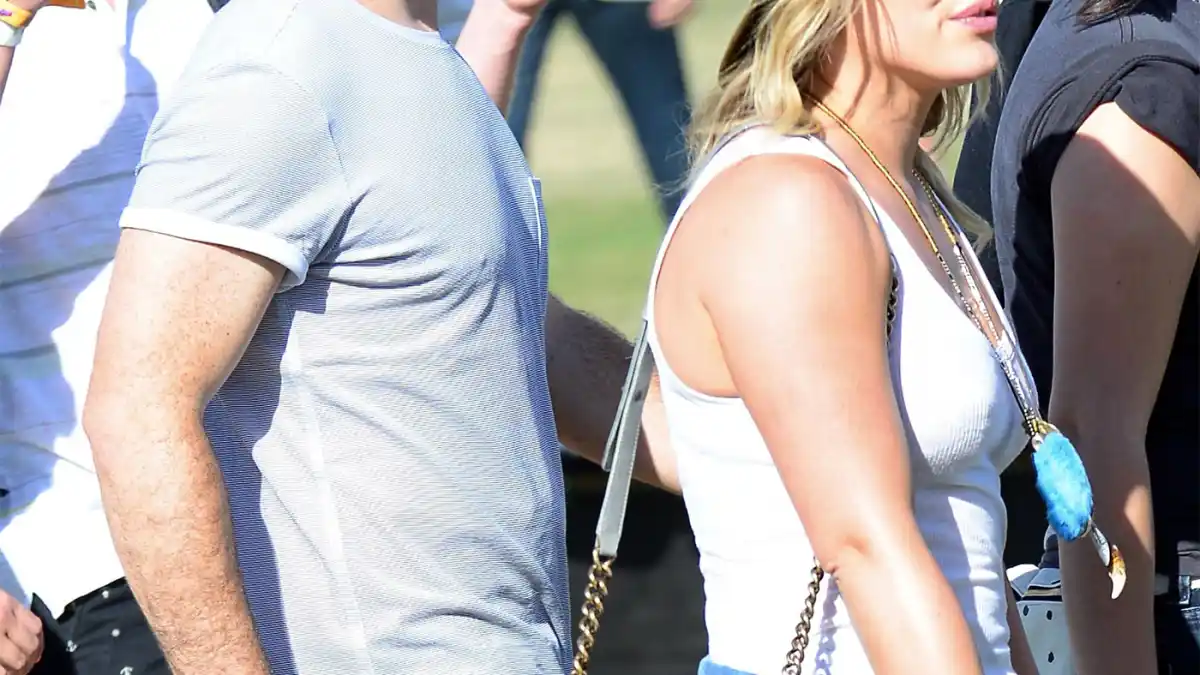Hilary Duff mike comrie coachella 2014