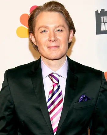 1399499190_144928049_clay aiken 350