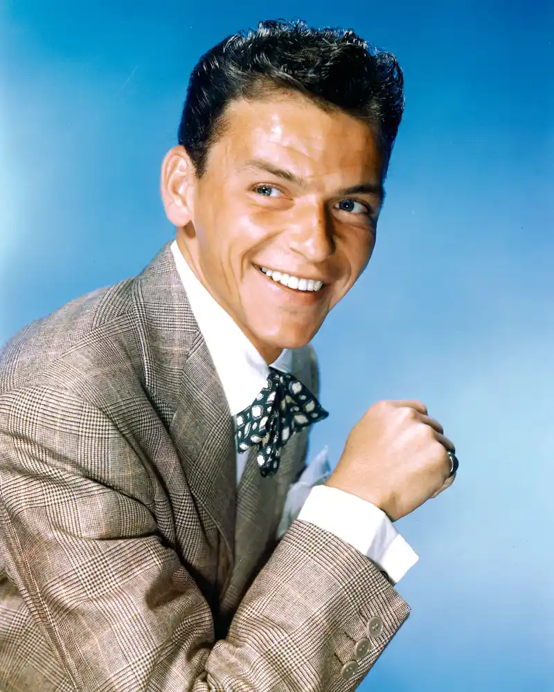 1399927899_frank sinatra zoom