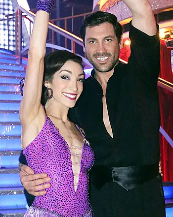 1400677818_meryl davis maksim chmerkovskiy 350