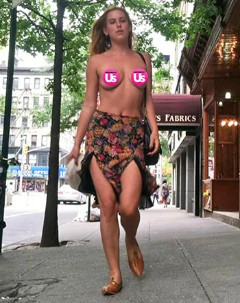 1401308014_scout willis topless 441 v2