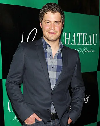 1401659242_levi johnston v