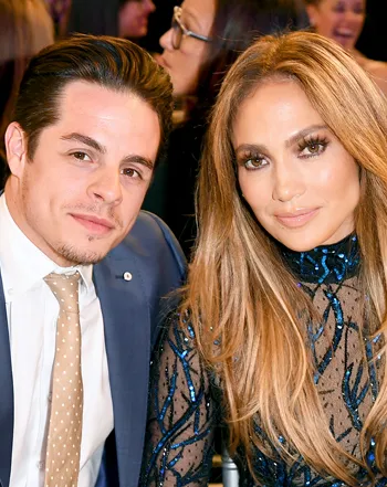 1402080599_484530681_jennifer lopez casper smart 350