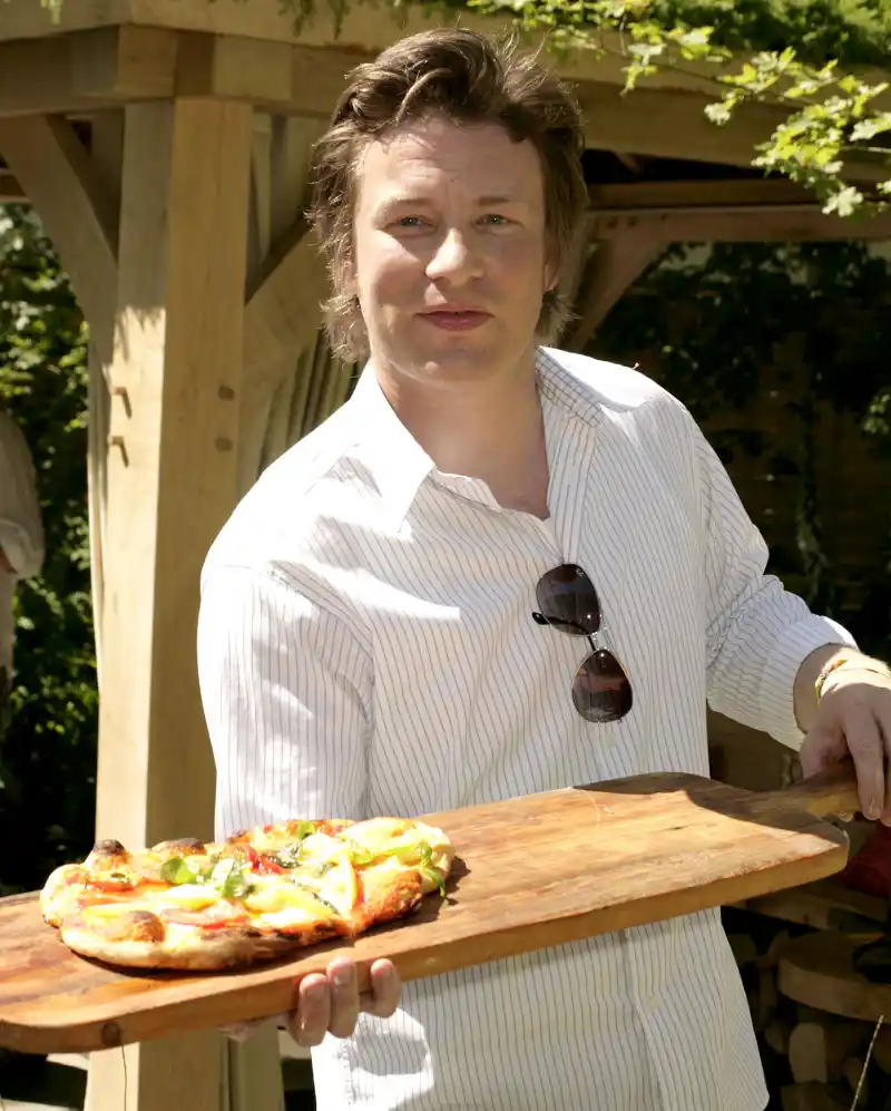 1402349936_jamie oliver zoom