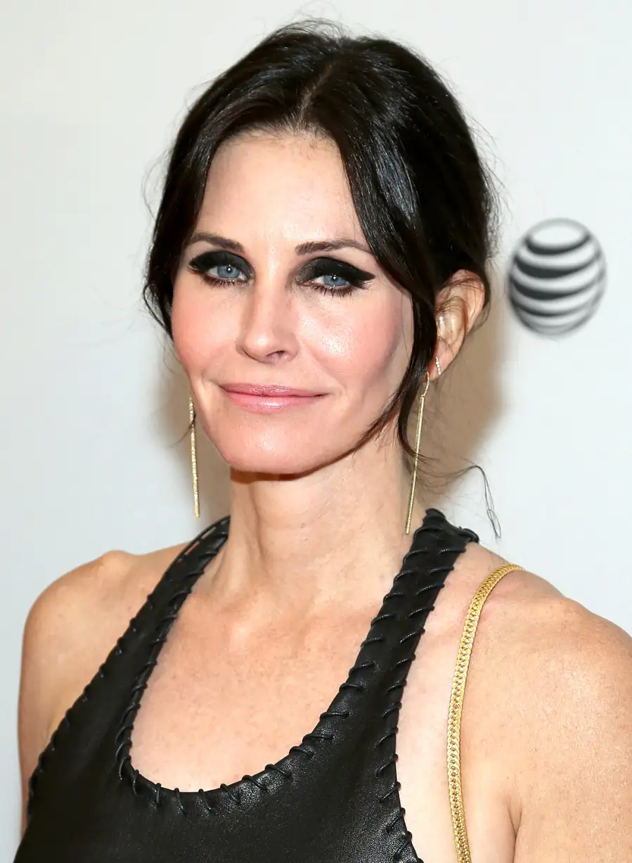 1402609571_courteney cox 2014 zoom
