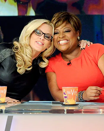 1404747736_jenny mccarthy sherri shepherd 350