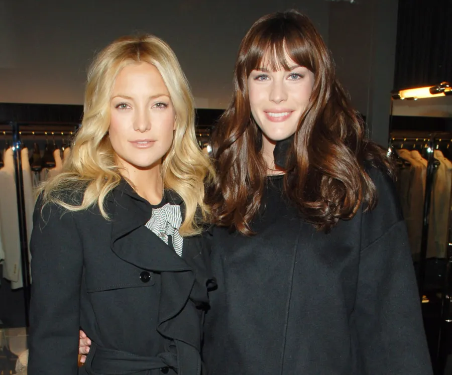 1405382817_childhood liv tyler kate hudson zoom