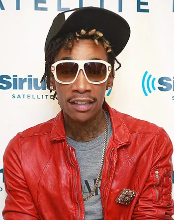 1407351997_wiz khalifa 25 things 441