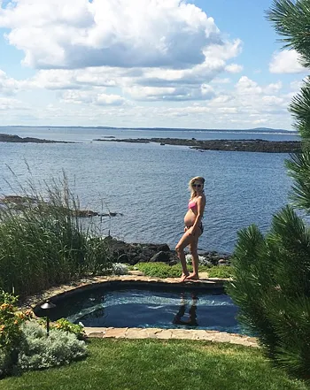 1408547790_ali larter 441