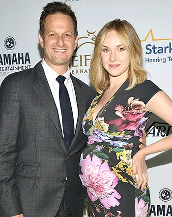 1408884940_josh charles wife sophie flack baby_3
