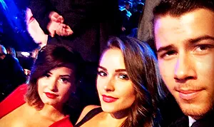 1408981430_demi lovato olivia culpo nick jonas 300