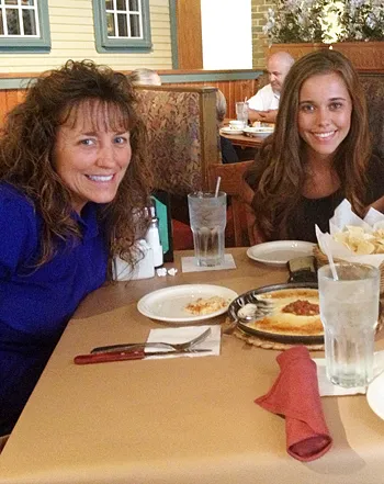 1409845685_michelle duggar jessa duggar ben seewald 441