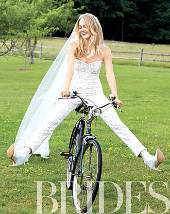 1410207553_lindsay ellingson brides 350