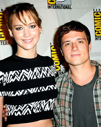 1410460349_jennifer lawrence josh hutcherson 441
