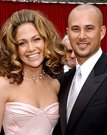 1410548098_cris judd jennifer lopez 441