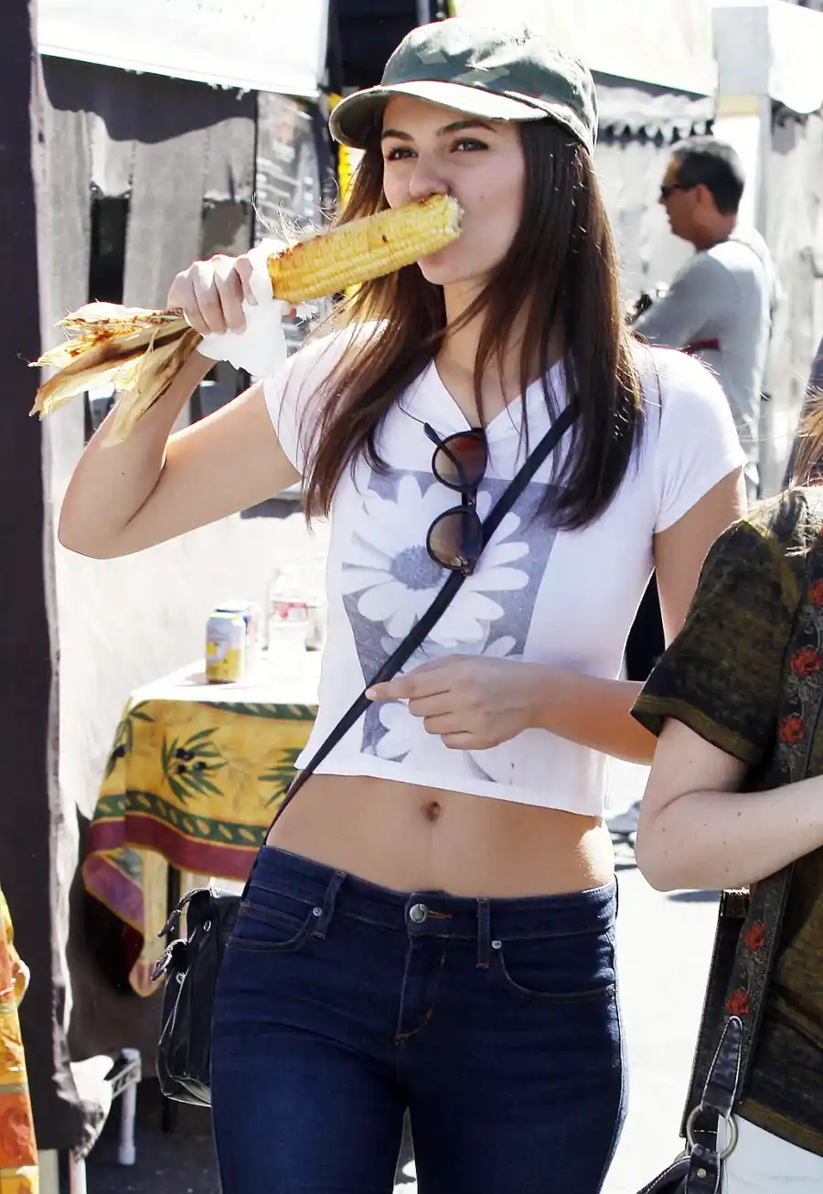 1410806110_victoria justice zoom