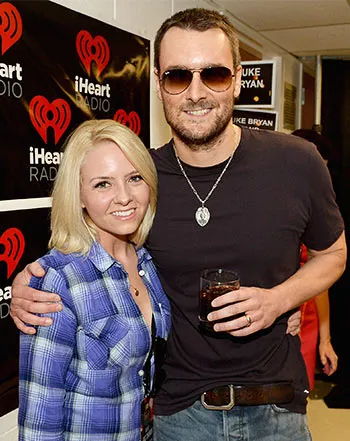 1411911516_eric church v