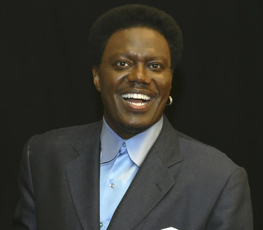 1412216442_gone too soon bernie mac zoom